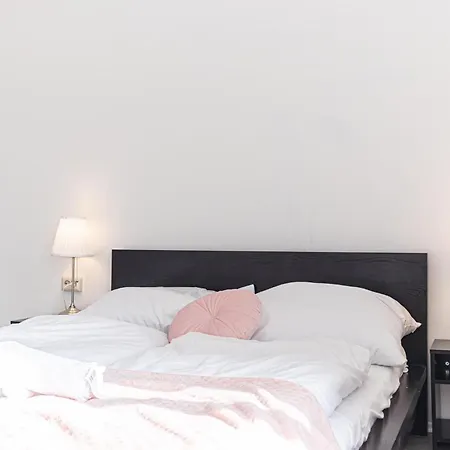 Convenient 2Br Apt. Near U6 Station Am Schoepfwerk Wien Exterior foto